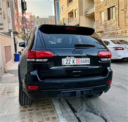 جیپ گراند شیرۆکی